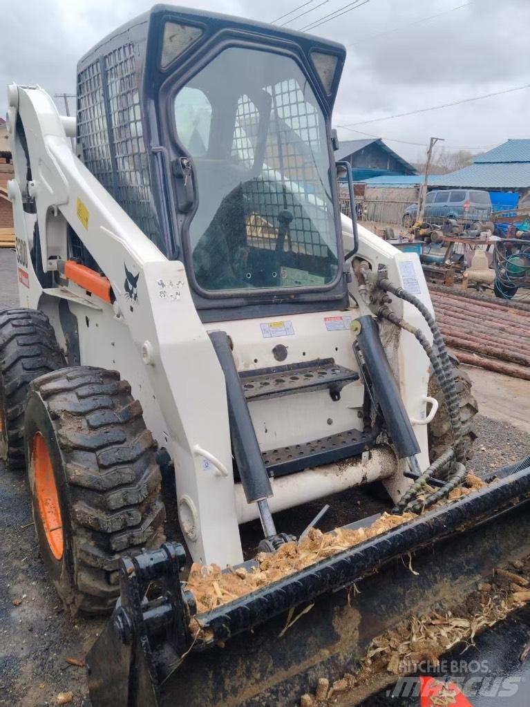 Bobcat S 300 Kompaktrakodók