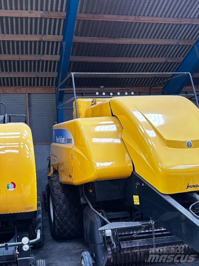 New Holland BB 9090 Szögletes bálázók