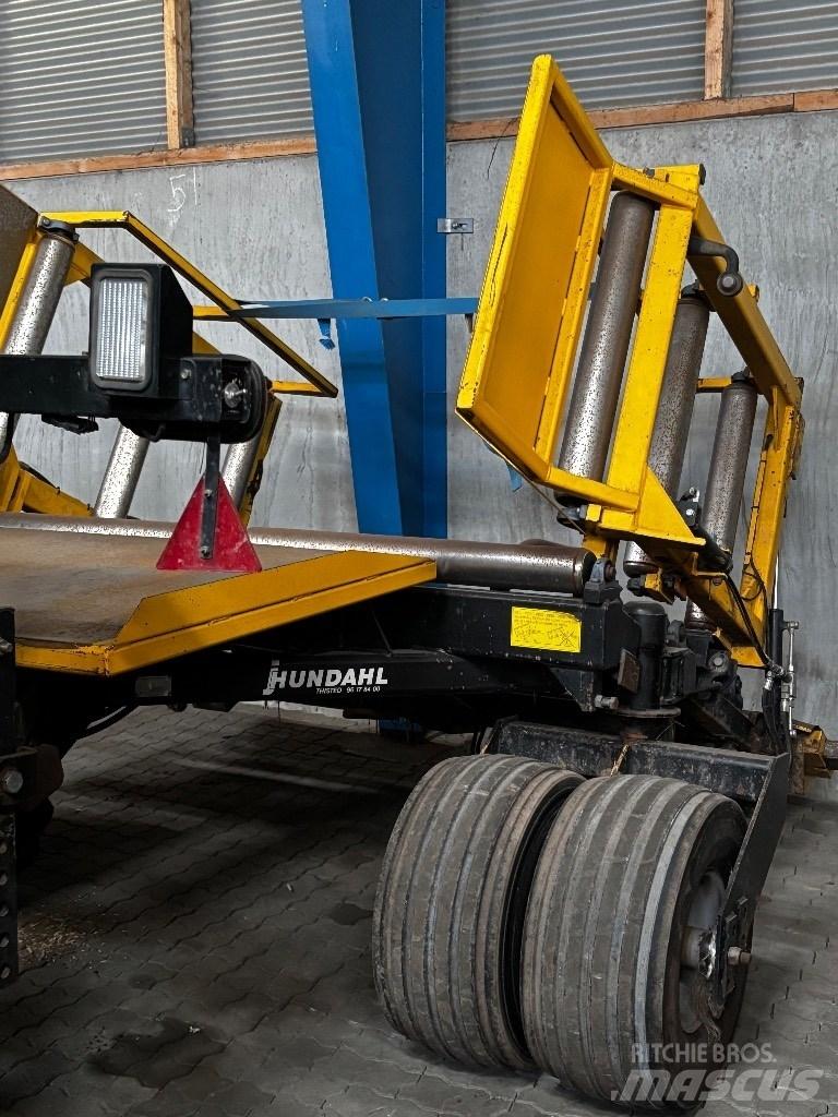 New Holland BB 9090 Szögletes bálázók