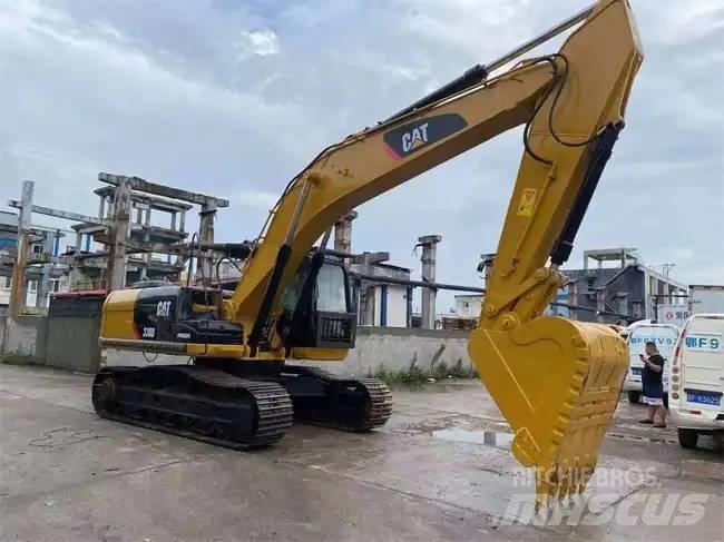 CAT 330D Lánctalpas kotrók
