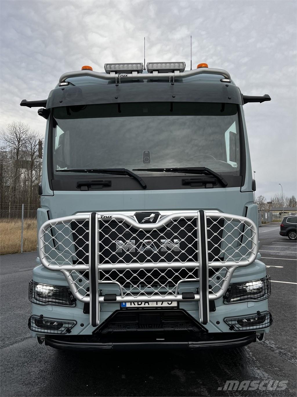 MAN TGS 33.520 6x4H Nyergesvontatók