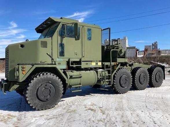 Oshkosh M1070 Nyergesvontatók