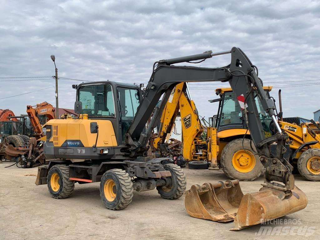 Volvo EW 60 E Gumikerekes kotrók