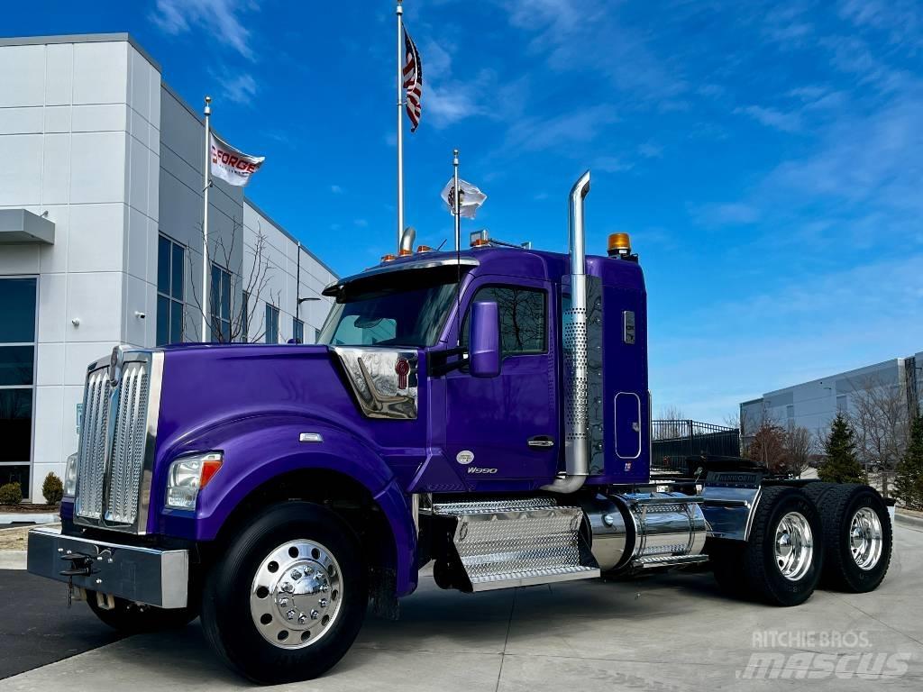 Kenworth W 990 Nyergesvontatók