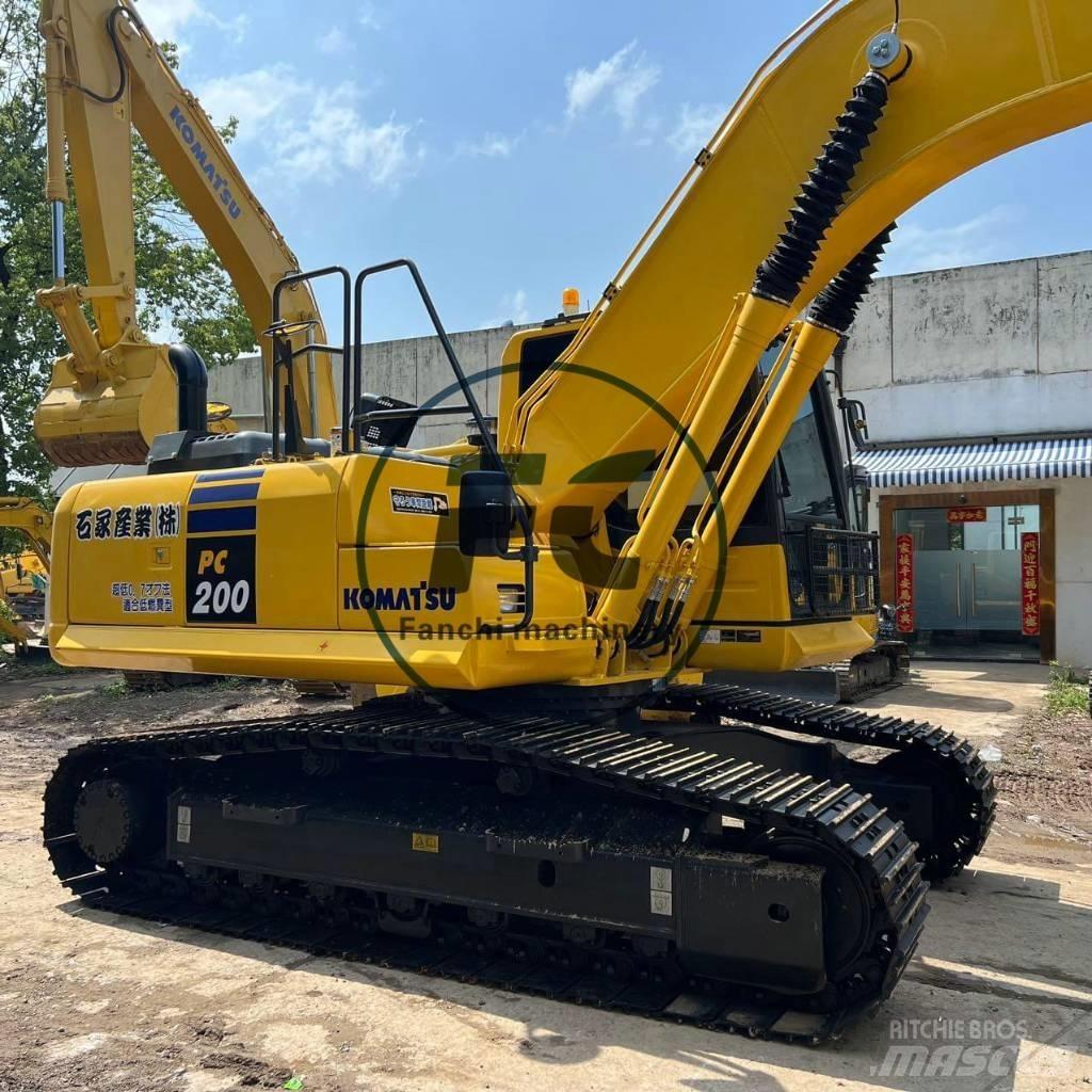 Komatsu PC 200 Lánctalpas kotrók