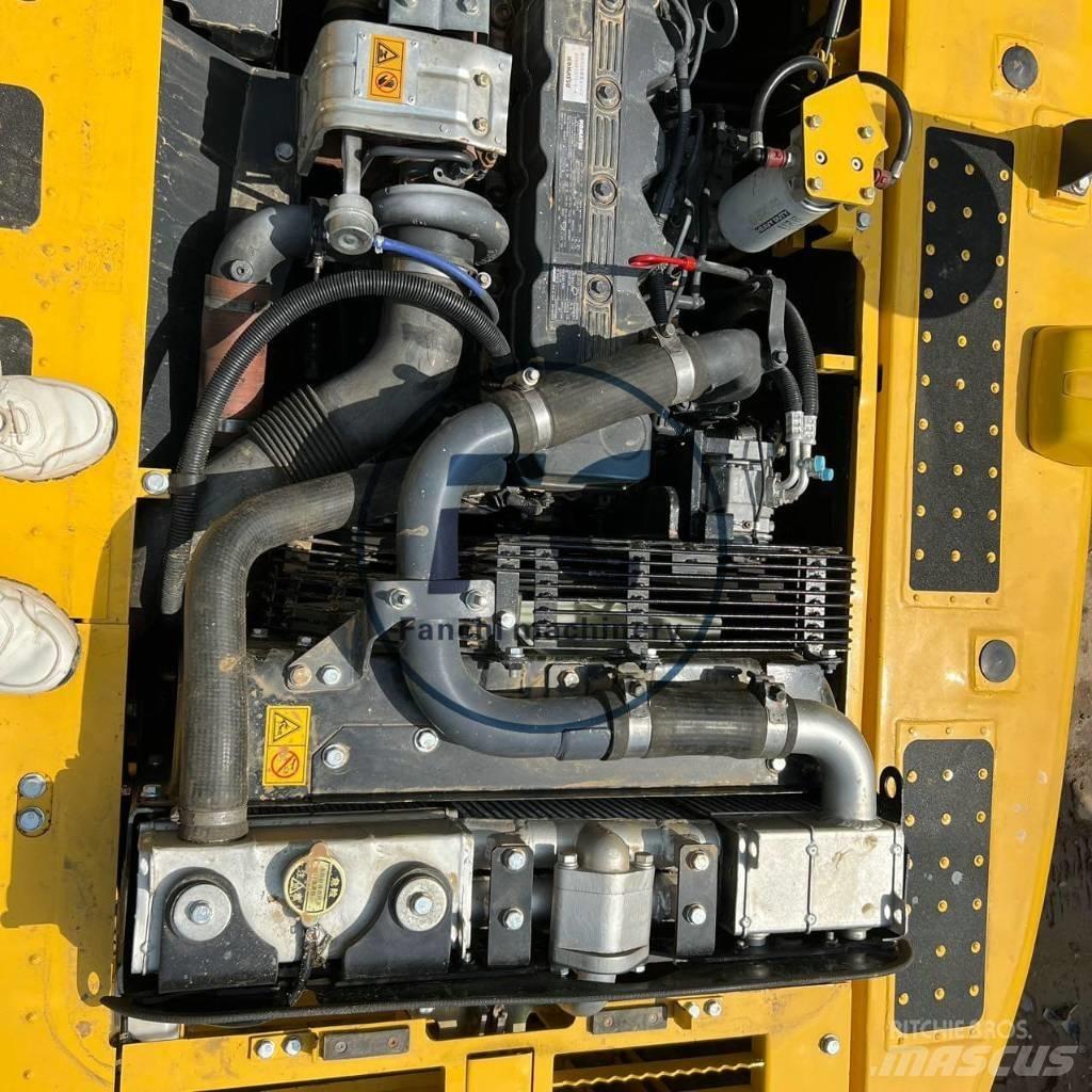 Komatsu PC 200 Lánctalpas kotrók
