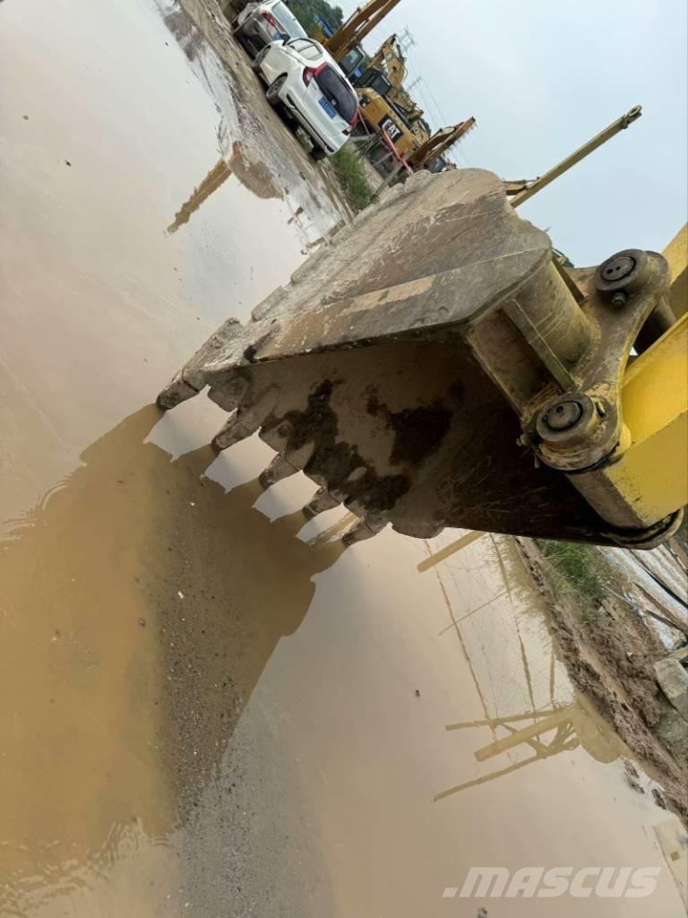 Sumitomo SH200 Lánctalpas kotrók