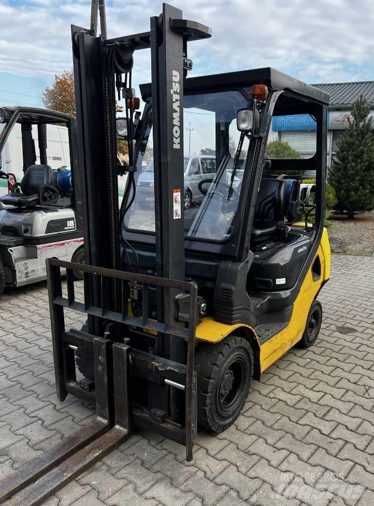 Komatsu FG15HT-21 Gázüzemű targoncák