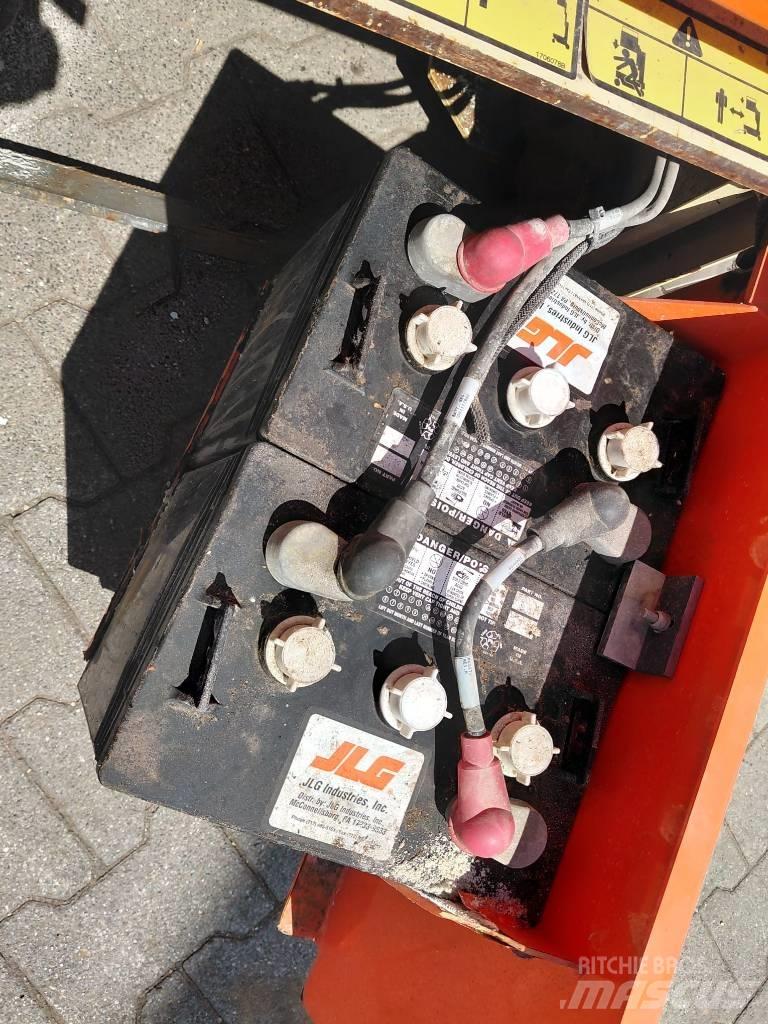 JLG 1230 ES Ollós emelők