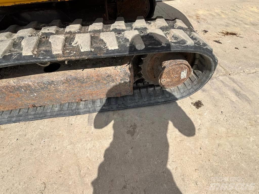 Komatsu PC 20-7 Mini kotrók < 7t