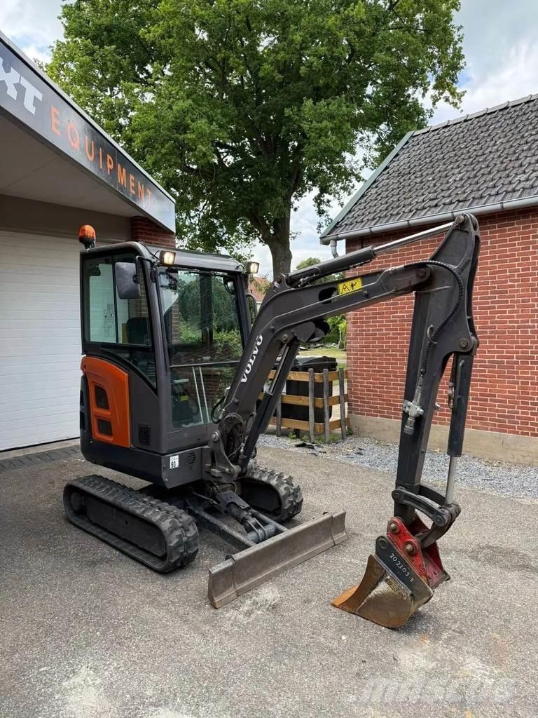 Volvo EC 18 D Mini kotrók < 7t