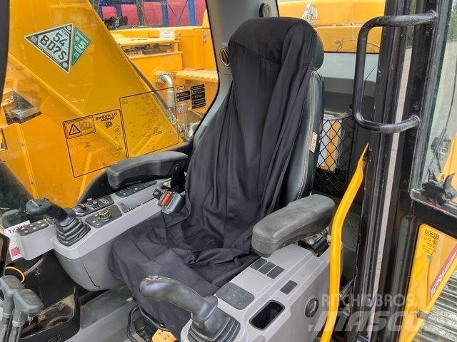 JCB 245 XLR Lánctalpas kotrók
