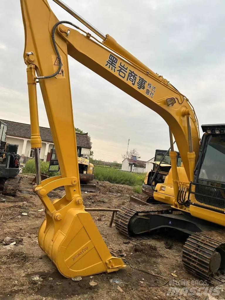 Komatsu PC 130 Lánctalpas kotrók