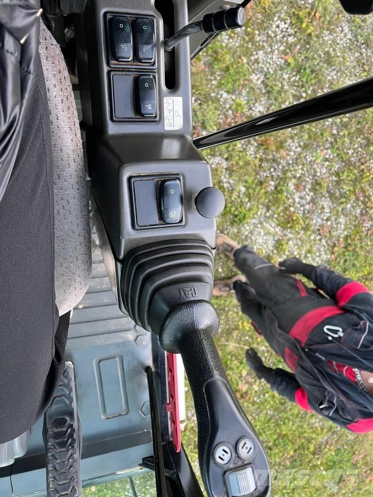 CAT M 314 F Gumikerekes kotrók