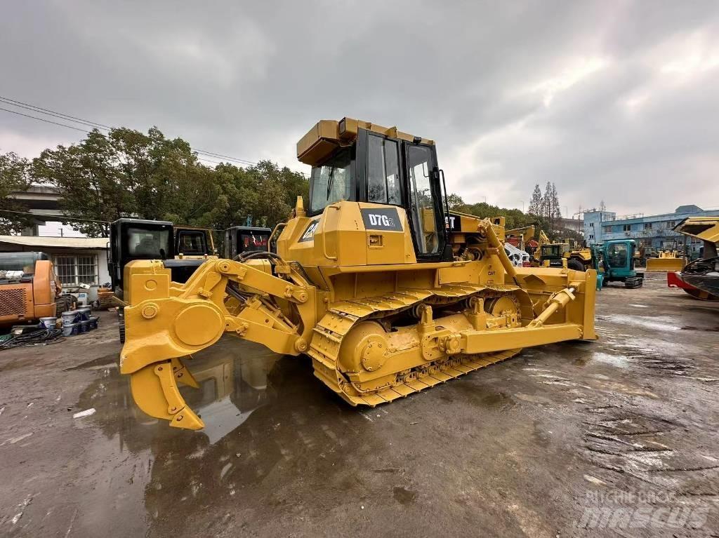 CAT D 7 G lánctalpas dózerek