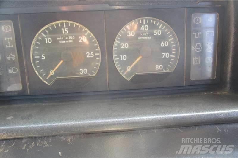 Bell B20C 6X4 Tartályos teherautók