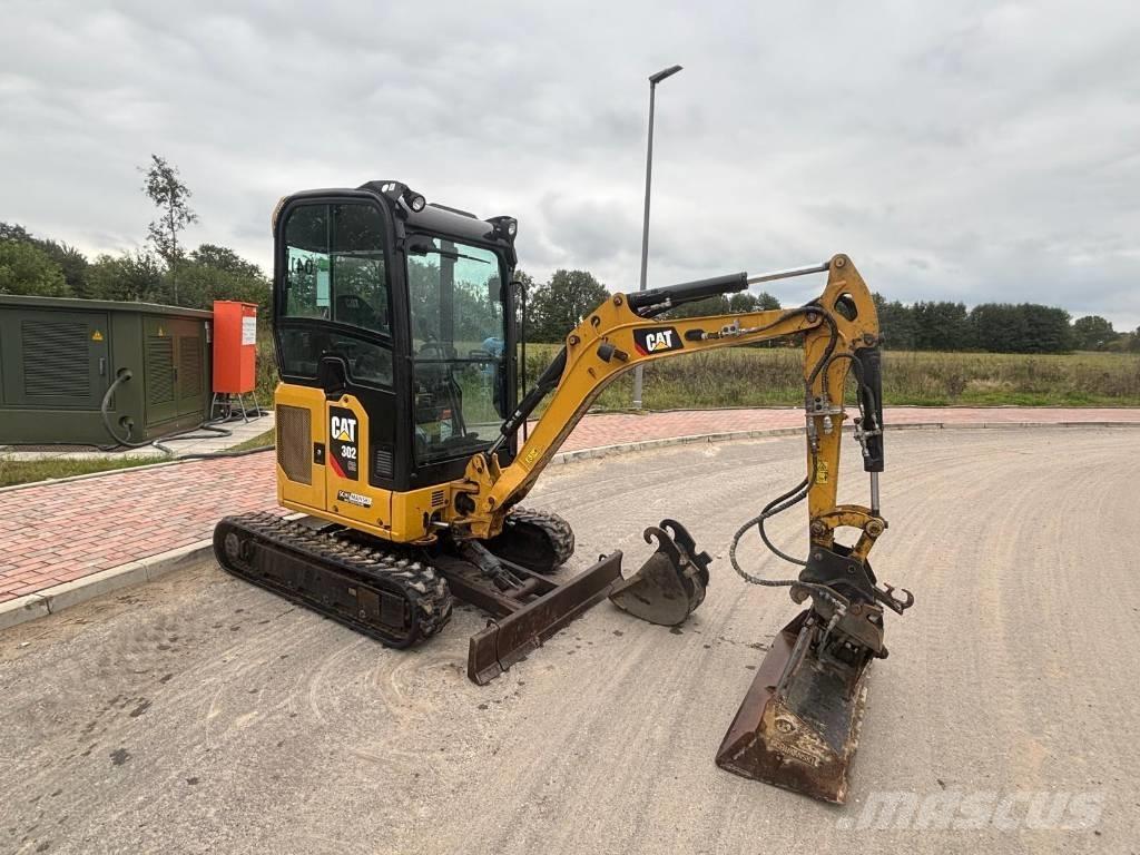 CAT 302 CR Mini kotrók < 7t