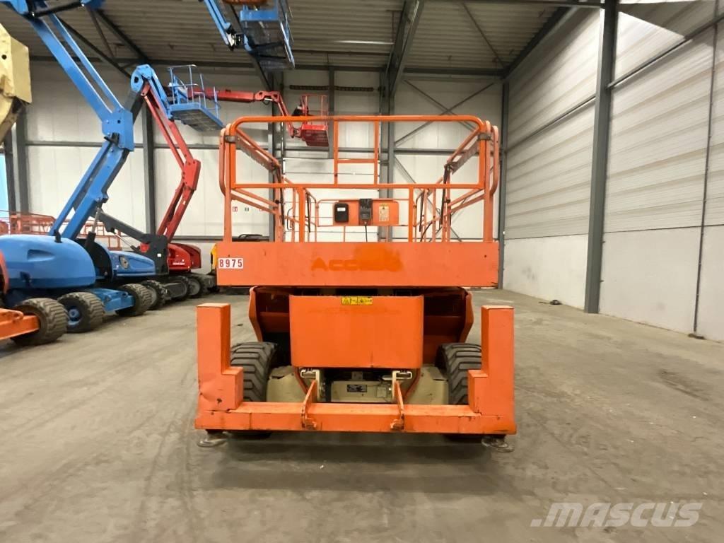 JLG 3394 RT Ollós emelők