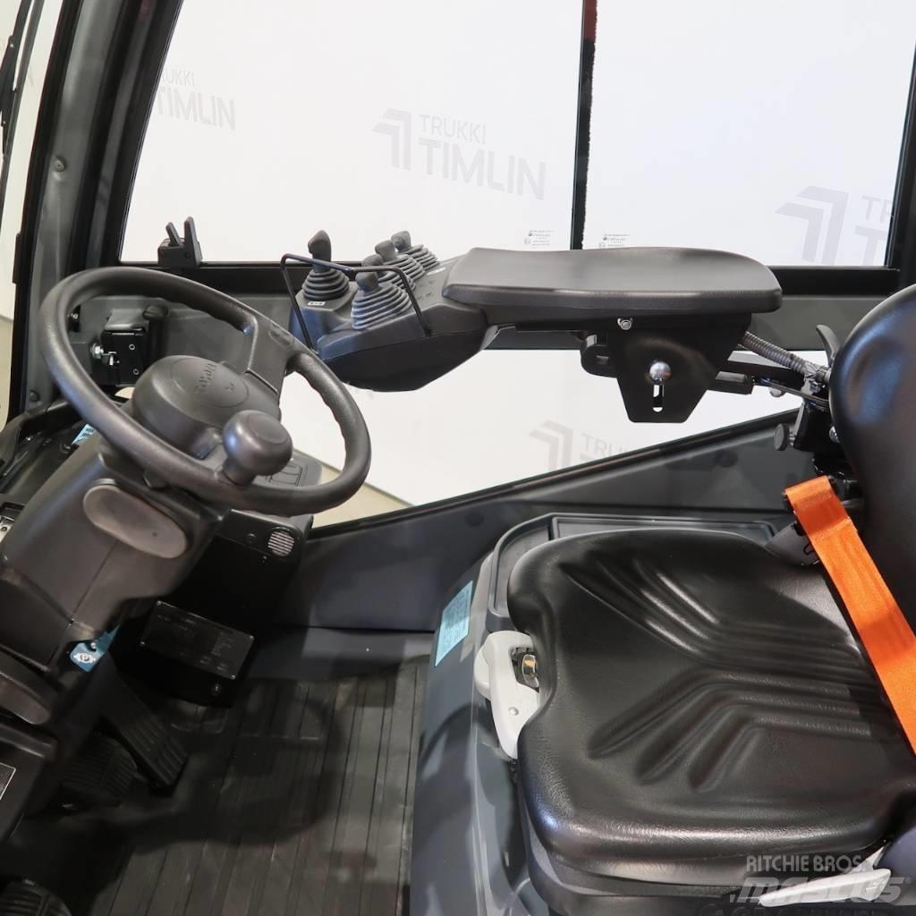 Toyota 02-8FGF25 Gázüzemű targoncák