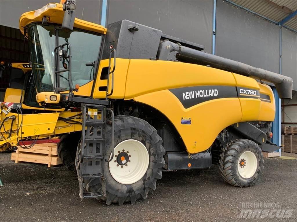 New Holland CX780 Kombájnok