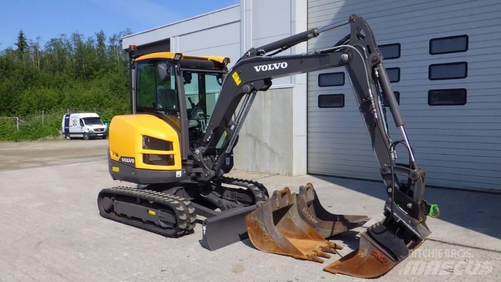 Volvo EC35D Mini kotrók < 7t