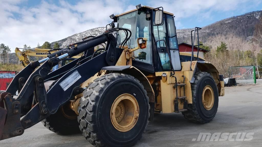 CAT 962 G Gumikerekes homlokrakodók