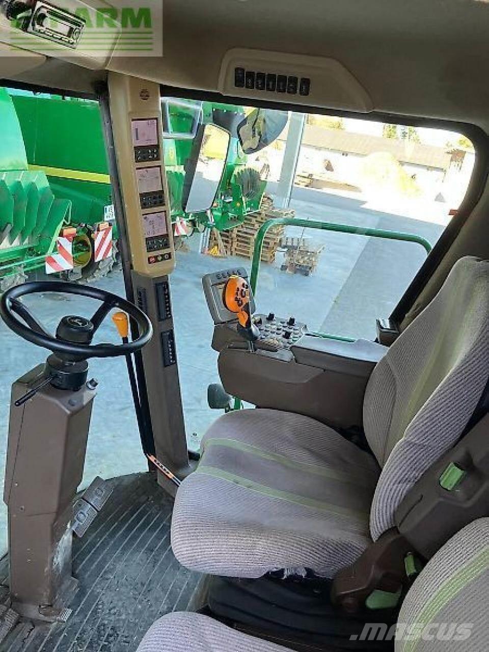 John Deere t560hm Kombájnok
