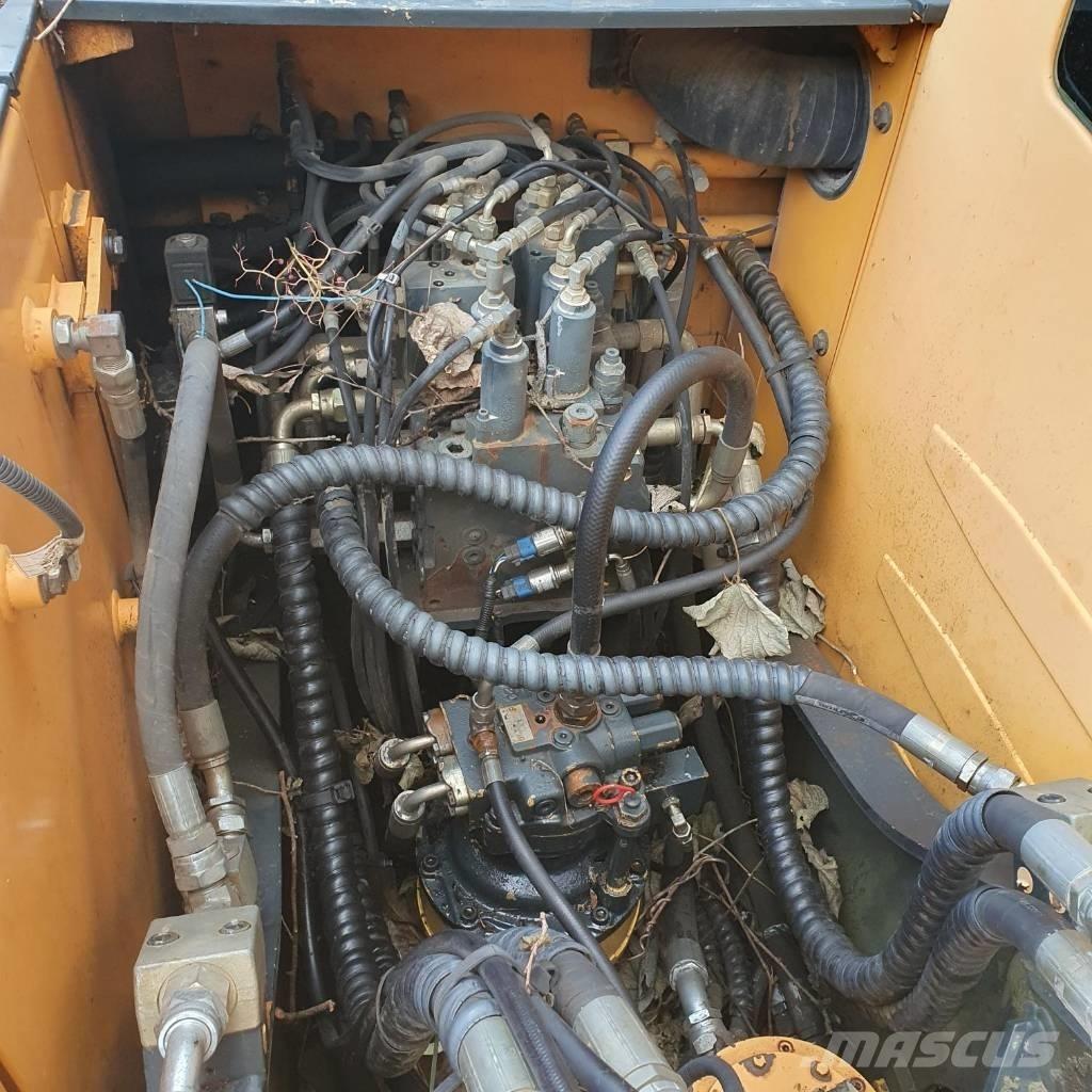 Hyundai Robex 140 W Gumikerekes kotrók