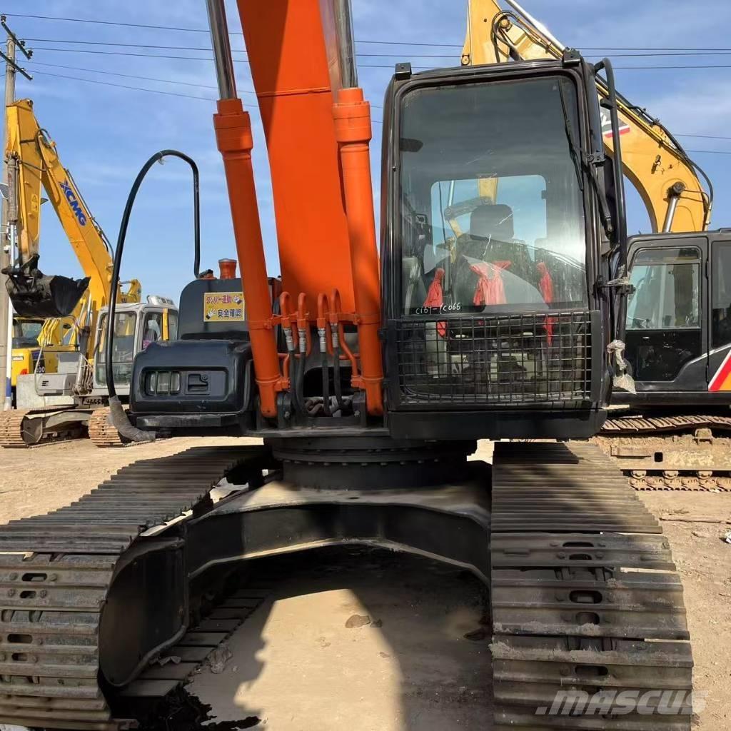 Hitachi ZX 160 Közepes (midi) kotrók 7 t - 12 t