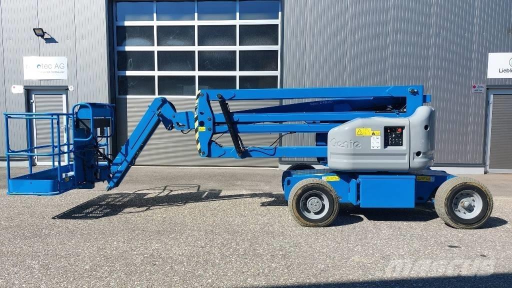 Genie Z 45/25 DC Karos emelők
