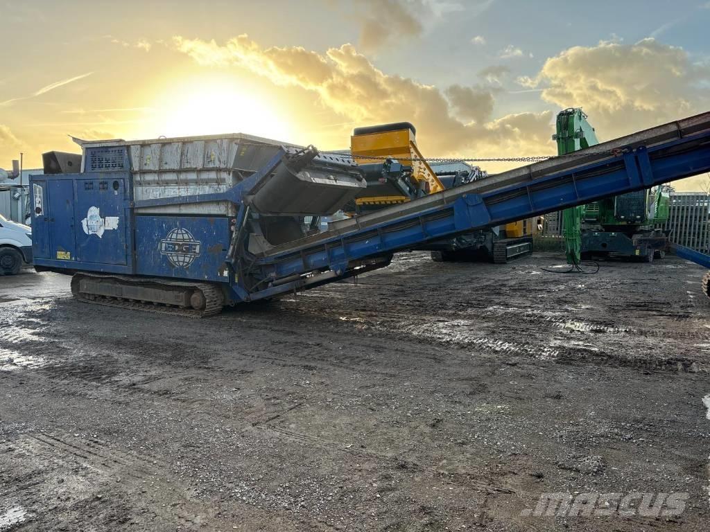 Edge SLAYER XL Irat megsemmisítők