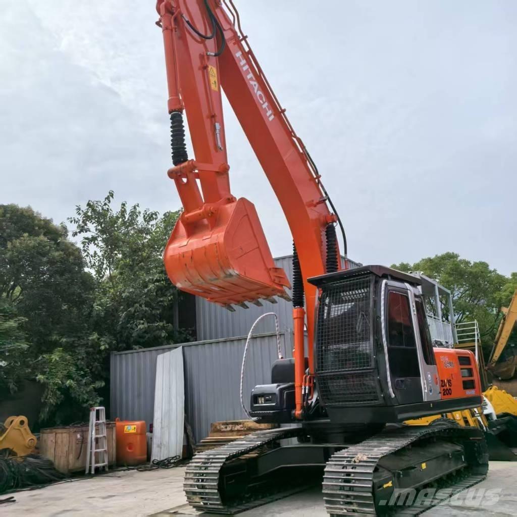 Hitachi ZX 200-3 G Lánctalpas kotrók