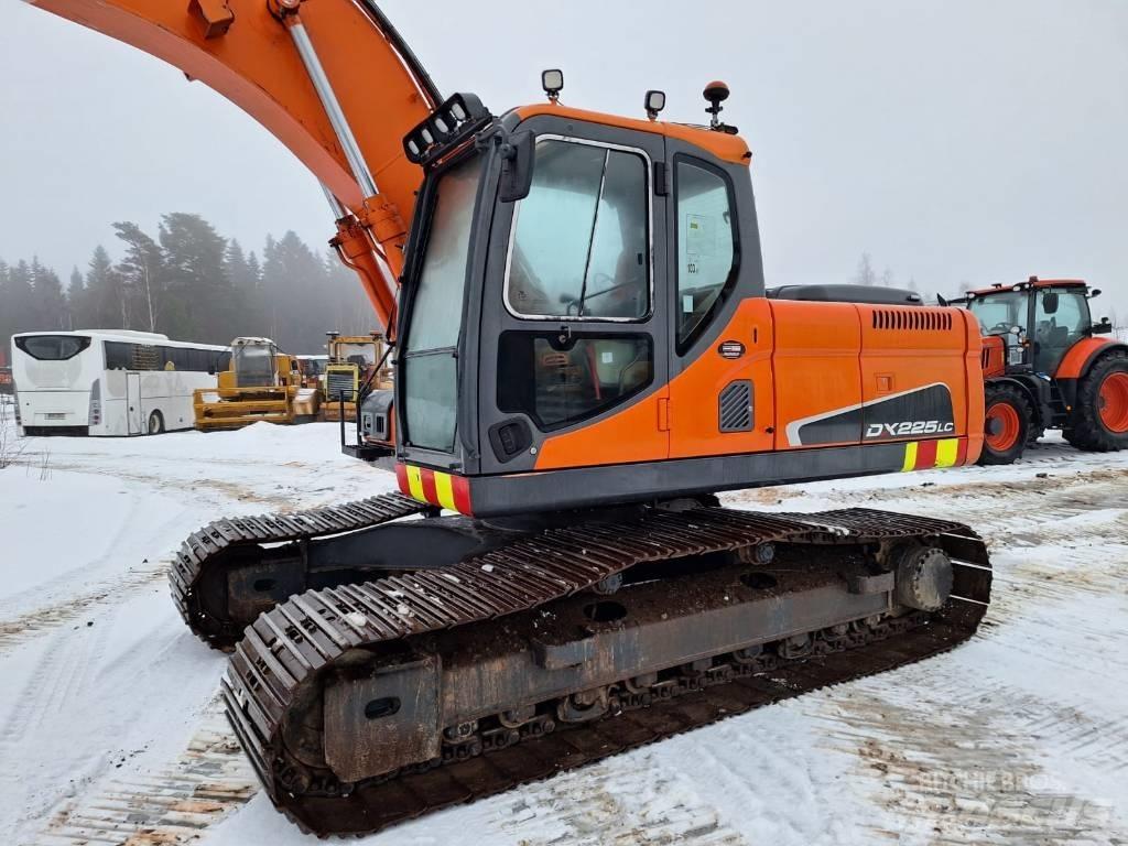 Doosan DX 225 LC Lánctalpas kotrók