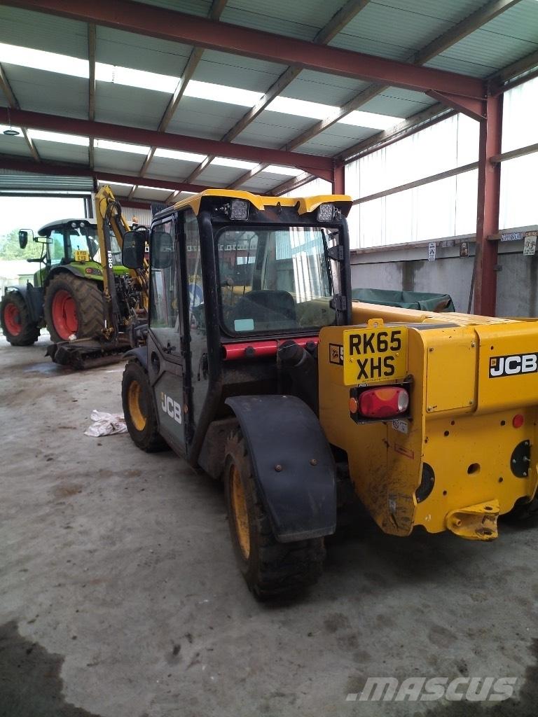 JCB 525-60 Teleszkópos rakodók