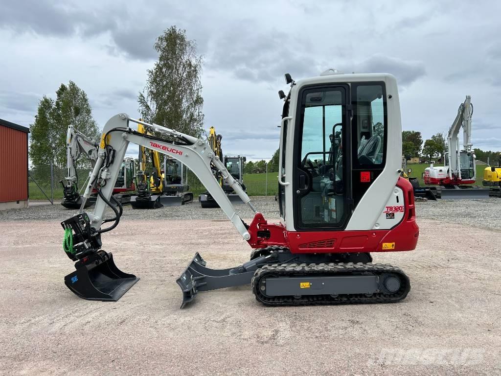Takeuchi TB320 Mini kotrók < 7t