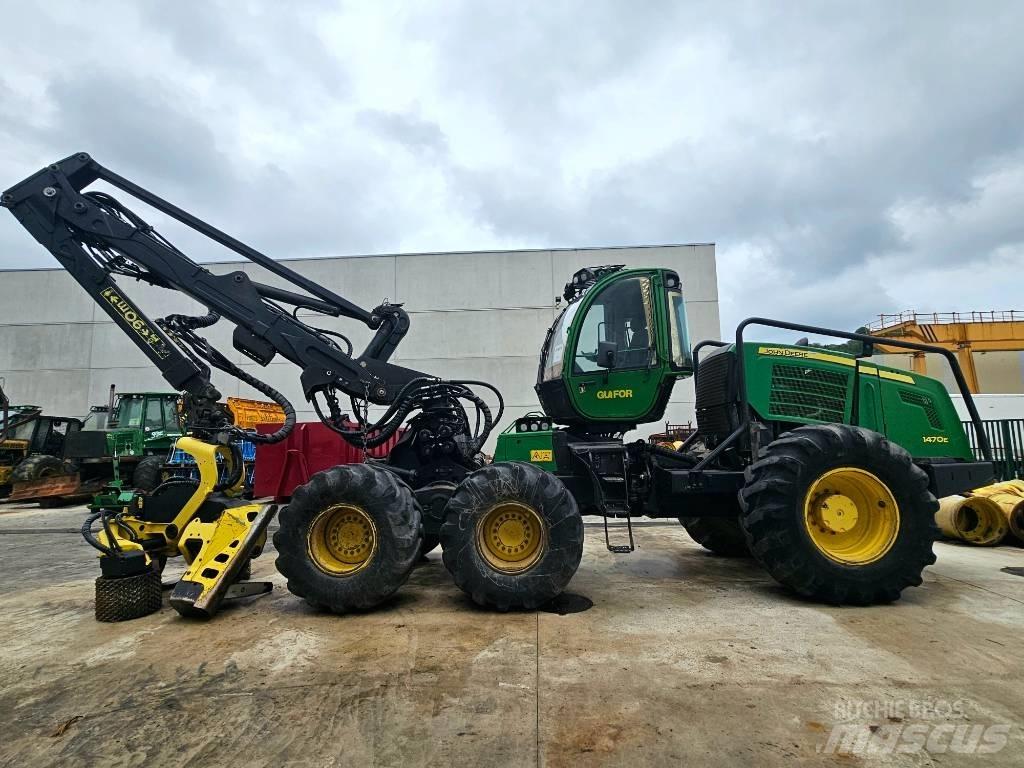 John Deere 1470 E Betakarítók