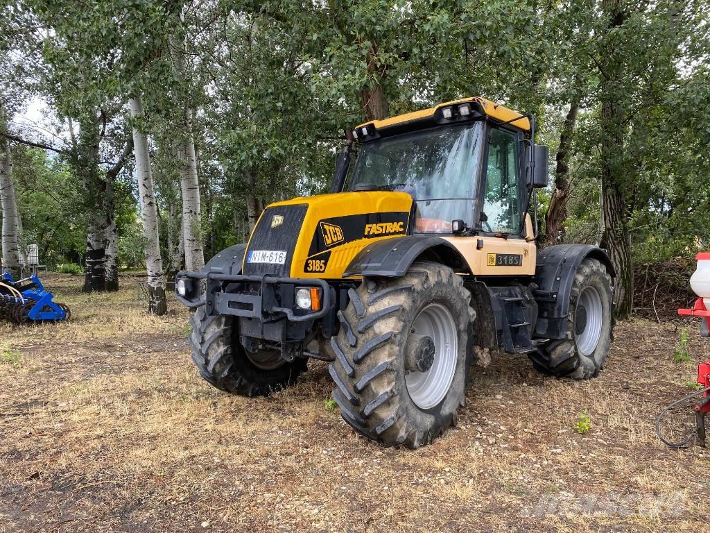 JCB Fastrac 3185 Traktorok