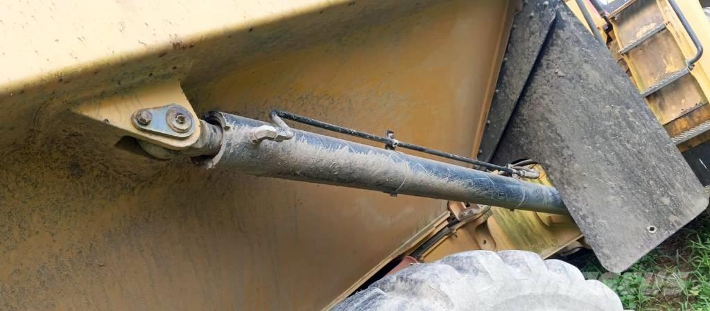 CAT 730 C 2 Csuklósdömperek