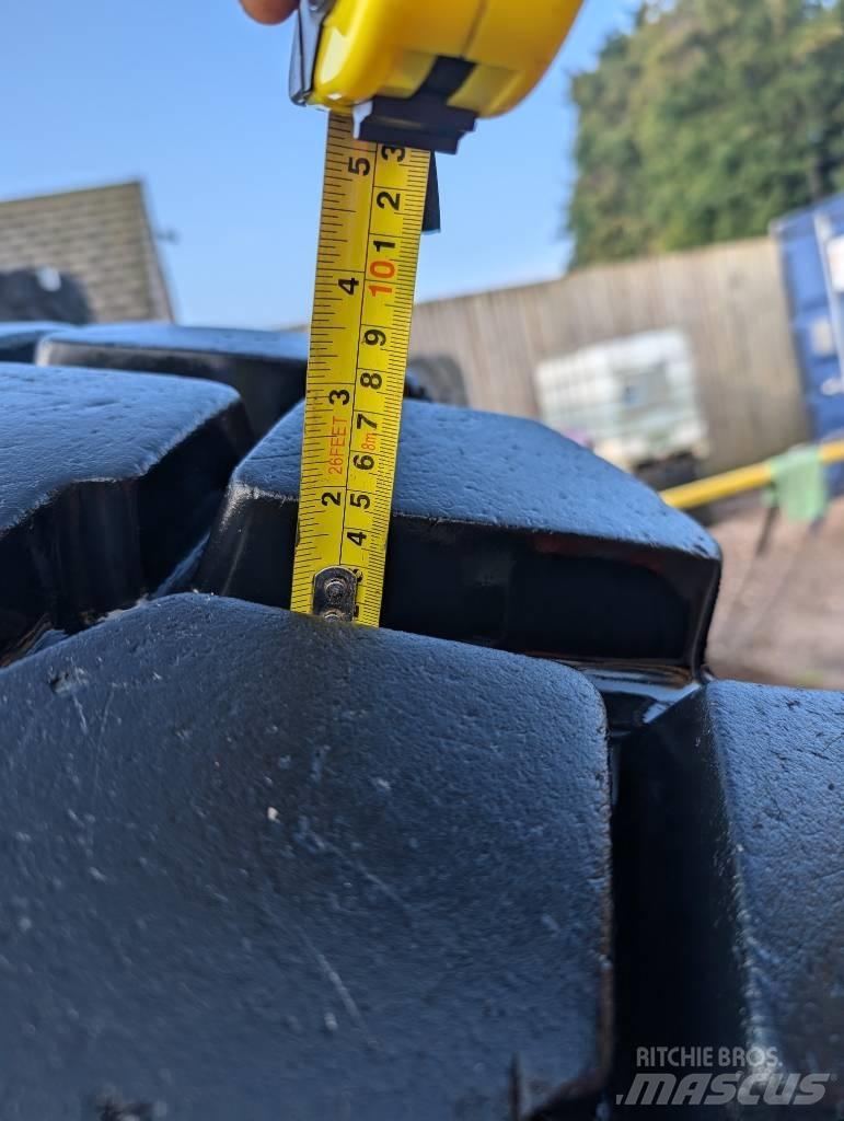 Bridgestone VLTS Gumiabroncsok, kerekek és felnik