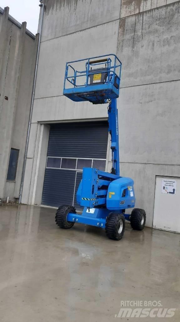JLG 450 AJ Karos emelők
