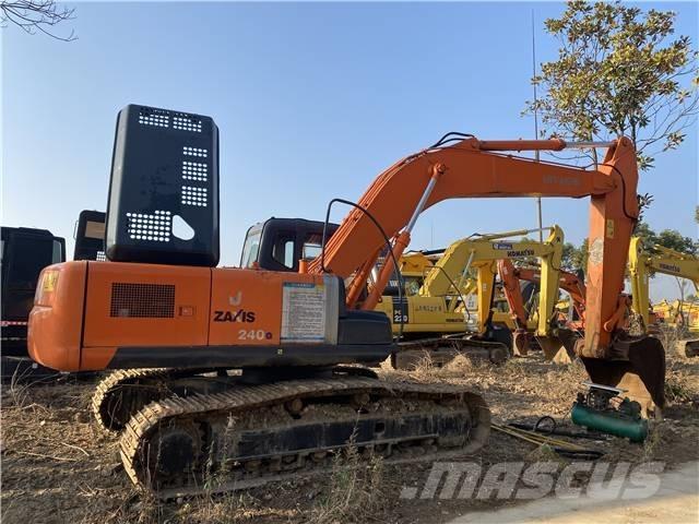 Hitachi ZX240 Lánctalpas kotrók