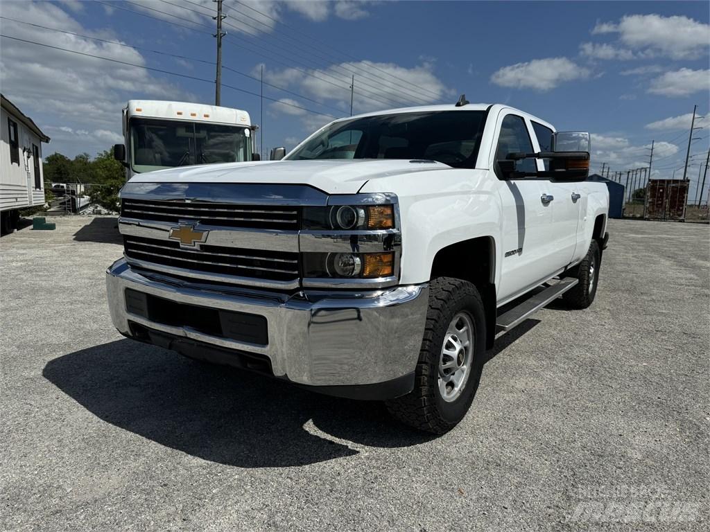 Chevrolet 2500 HD Egyéb
