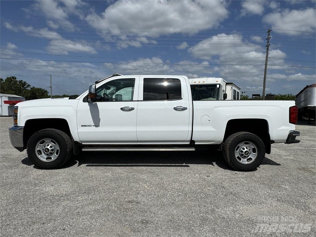 Chevrolet 2500 HD Egyéb