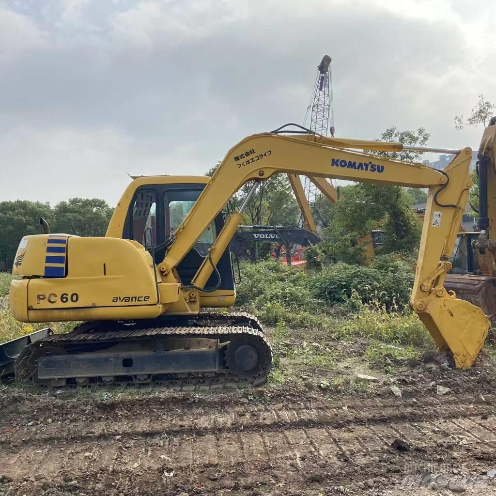 Komatsu PC 60 Lánctalpas kotrók