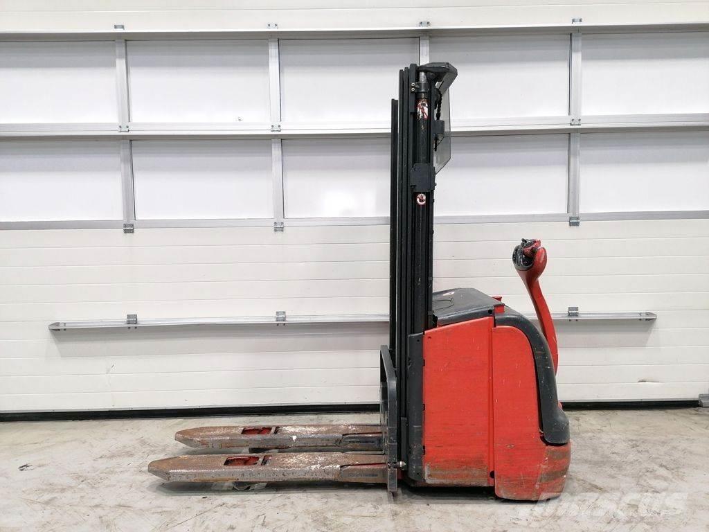 Linde L14 Gyalogkíséretű targonca
