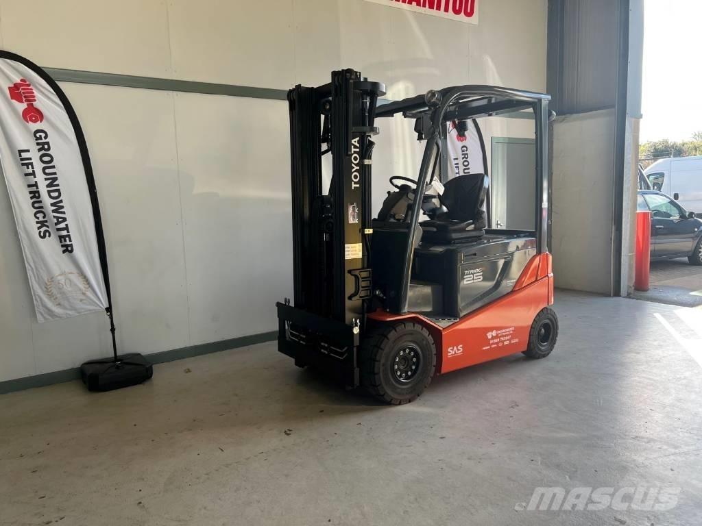 Toyota 8 FBMKT 25 Elektromos targoncák