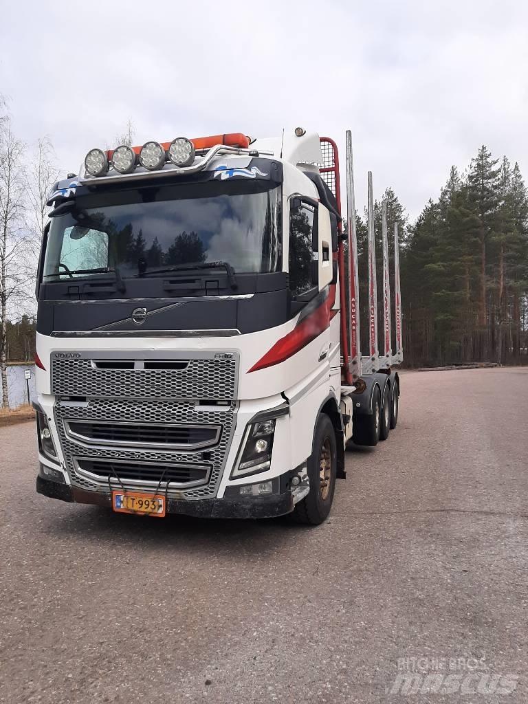 Volvo FH 13 Rönkszállító teherautók