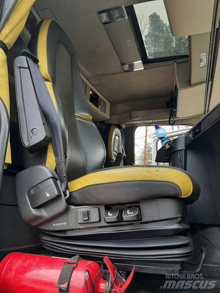 Volvo FH 13 Rönkszállító teherautók