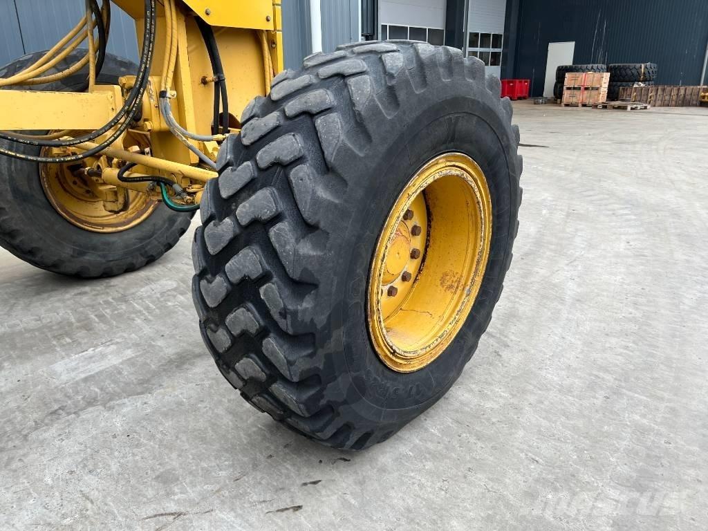 CAT 140H Gréderek