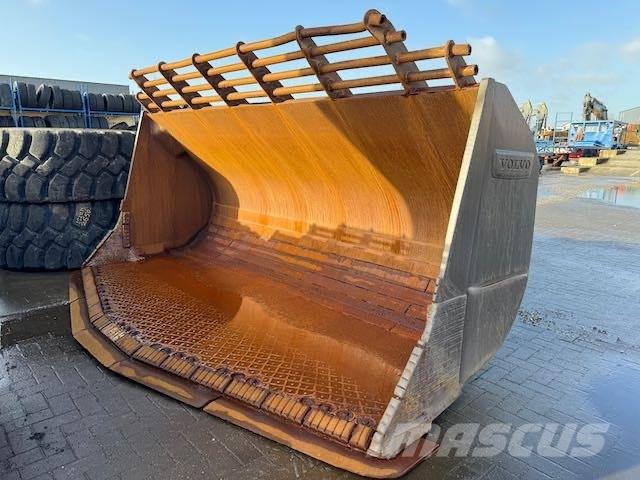 Volvo L 350 H Gumikerekes homlokrakodók